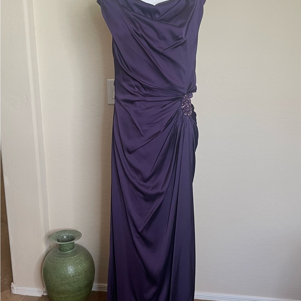 Patra Deep Purple Maxi Dress with Ruched Detail - Picture 5 of 11